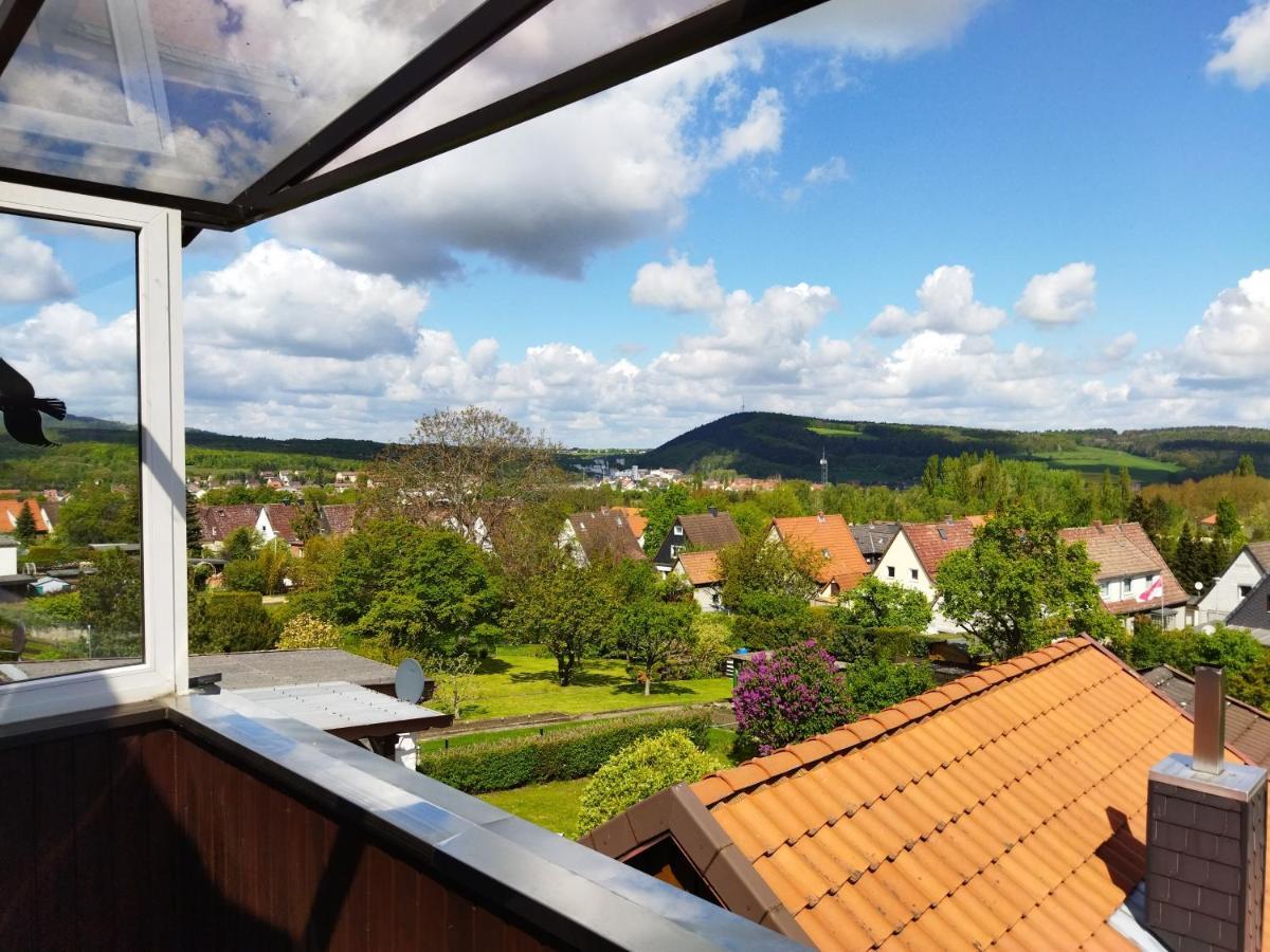 Harz Valley -mit Fernblick In Den Harz. Goslar